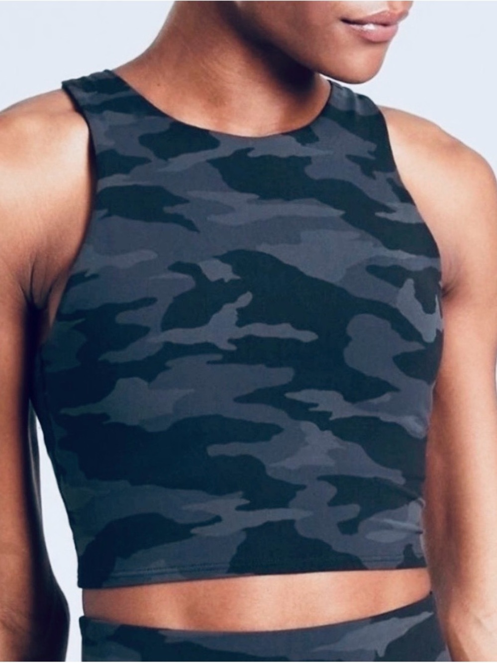 Athleta Conscious Crop Bra Top in Camo Size Small
